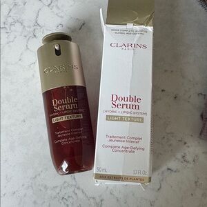 Clarins Double Serum - light texture